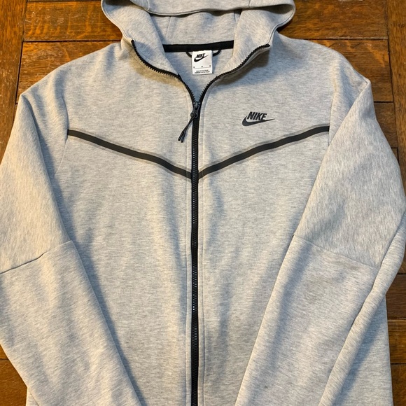 Nike Sportswear Tech Fleece full-zip hoodie - Picture 1 of 13